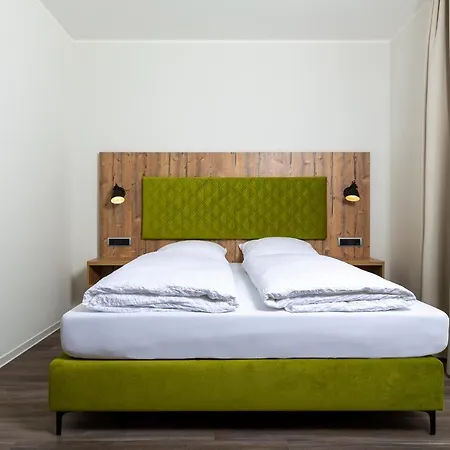 Hotel Fuchsbau 3*